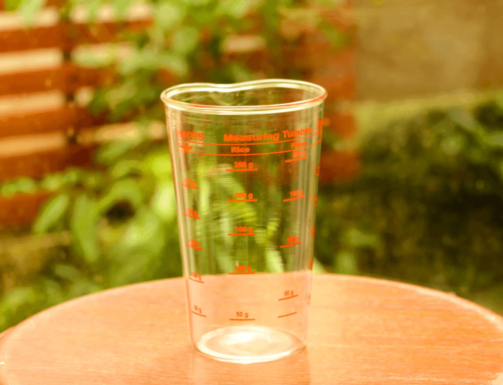 VERTIS MEASURING TUMBLER 250ML