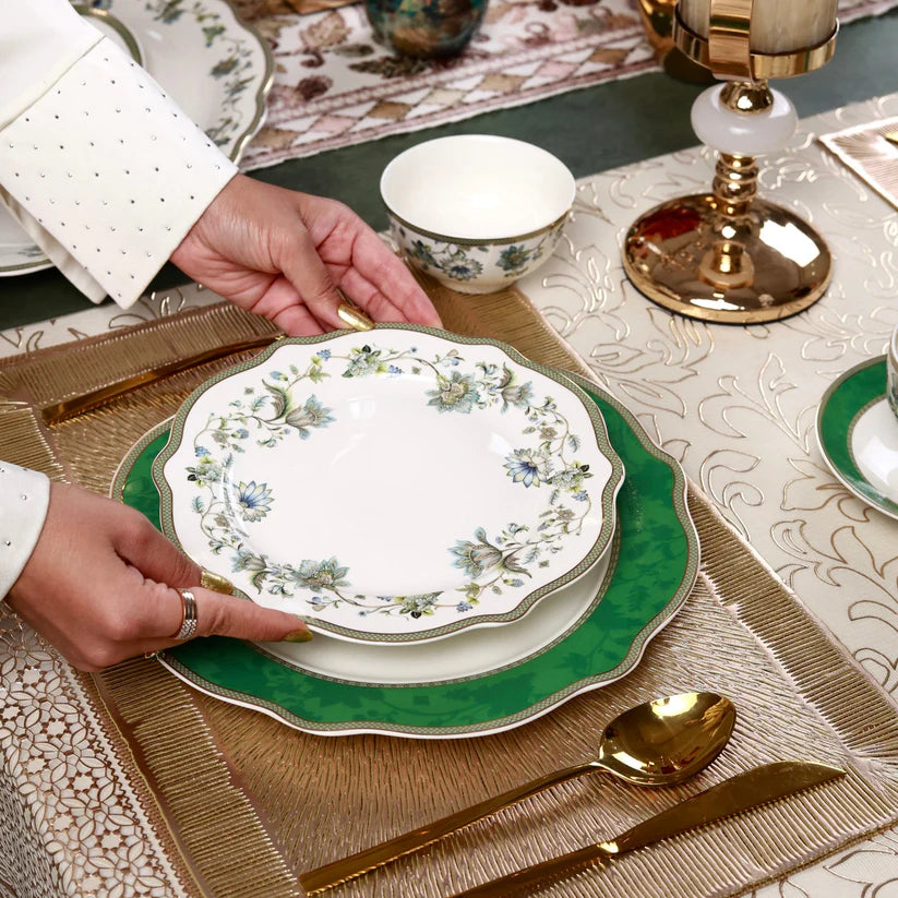 VIGNETO 520 36PCS TUDOR GREEEN DINNER SET